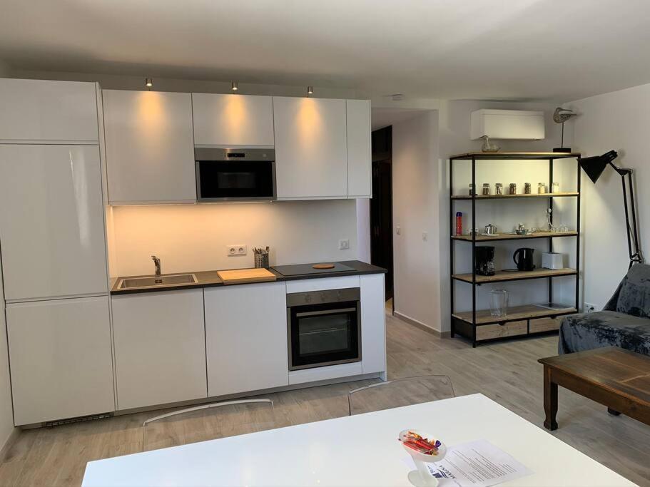 Appartement Neuf 4Km サントロペ エクステリア 写真